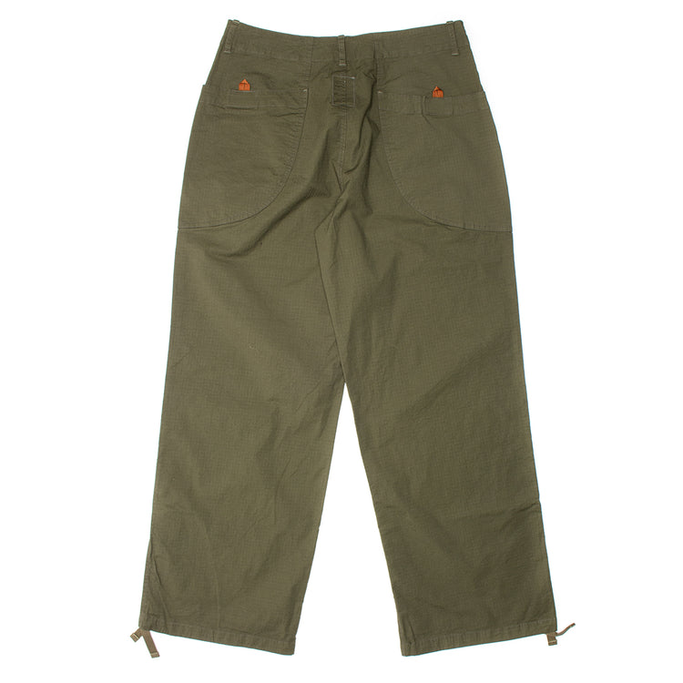 Brain Dead - Equipment Fatigue Pant
Color : Olive
