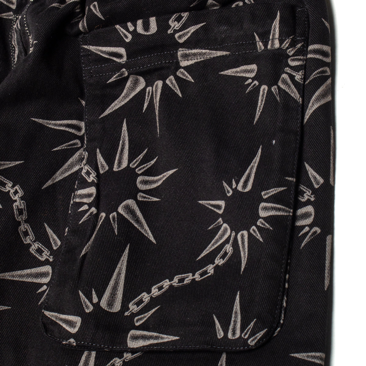 Brain Dead - Convertible Razor Climbing Pant
Color : Black