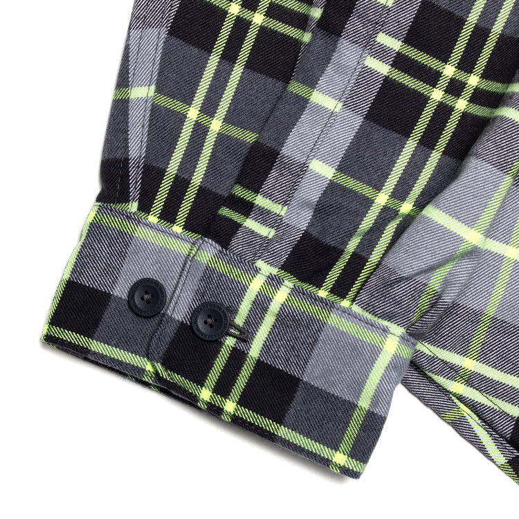 Nike SB - Koston Flannel L/S Button-Up
Style # HV0256-070
Color : DK Smoke Grey / Volt