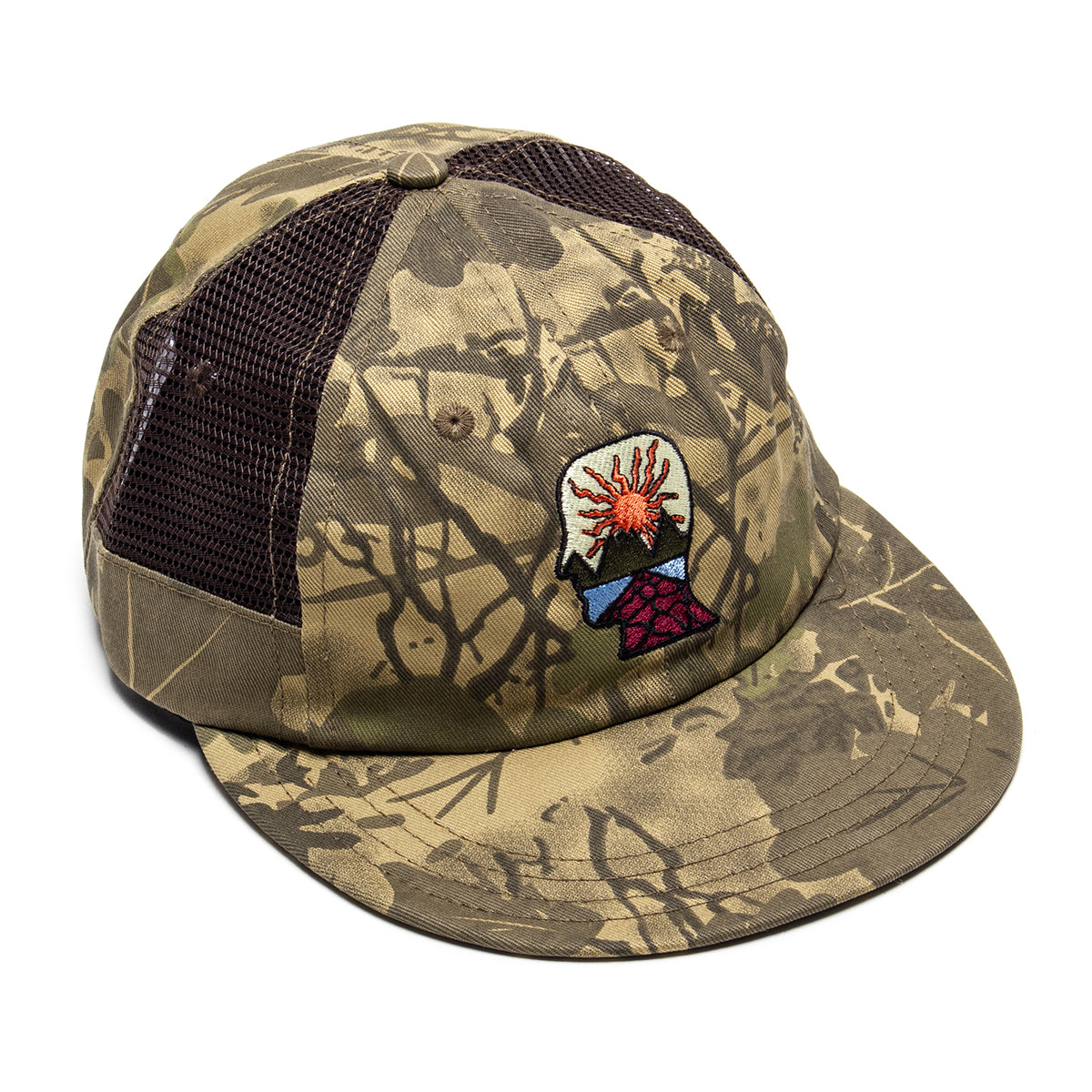 Brain Dead - Mesh Panel Logohead Hat
Color : Leaf Camo