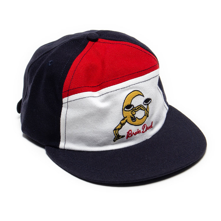 Brain Dead - Waning Crescent Curved 6 Panel Hat
Color : Navy Multi