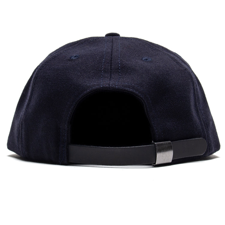 Brain Dead - Waning Crescent Curved 6 Panel Hat
Color : Navy Multi