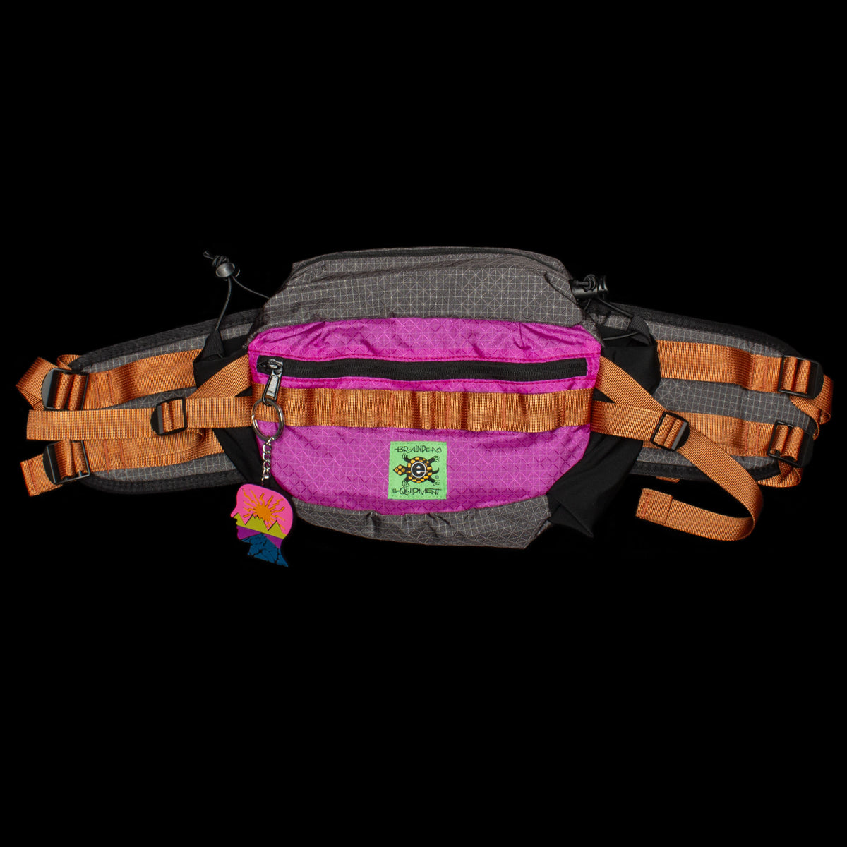 Brain Dead - Equipment Hip Bag
Color : Pink