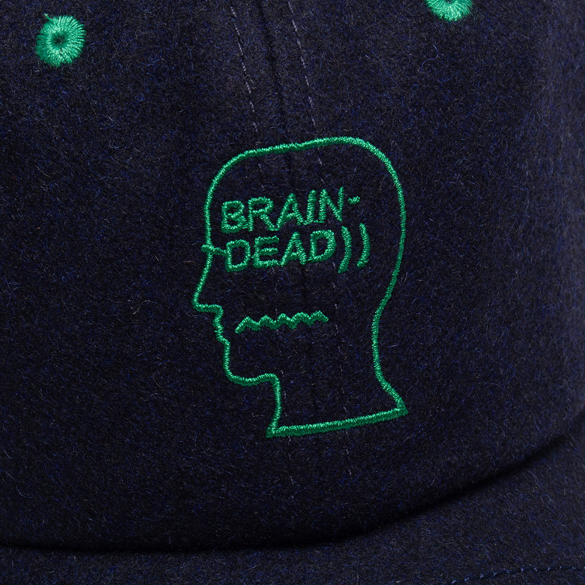 Brain Dead - Batwing Logohead Flannel Hat
Color : Navy