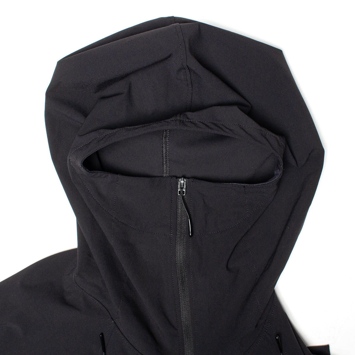 District Vision - Performance Lab Zippered Jacket
Style # DV0140-A
Color : Black