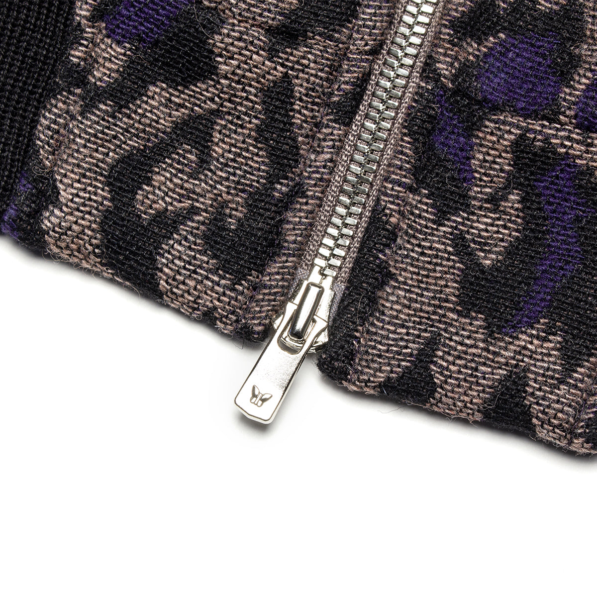 Needles - B.B. Jacket
Style # TY123
Color : Leopard