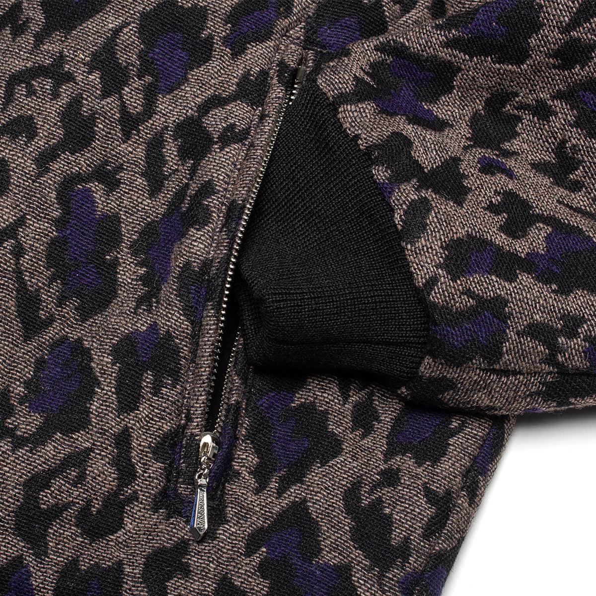 Needles - B.B. Jacket
Style # TY123
Color : Leopard