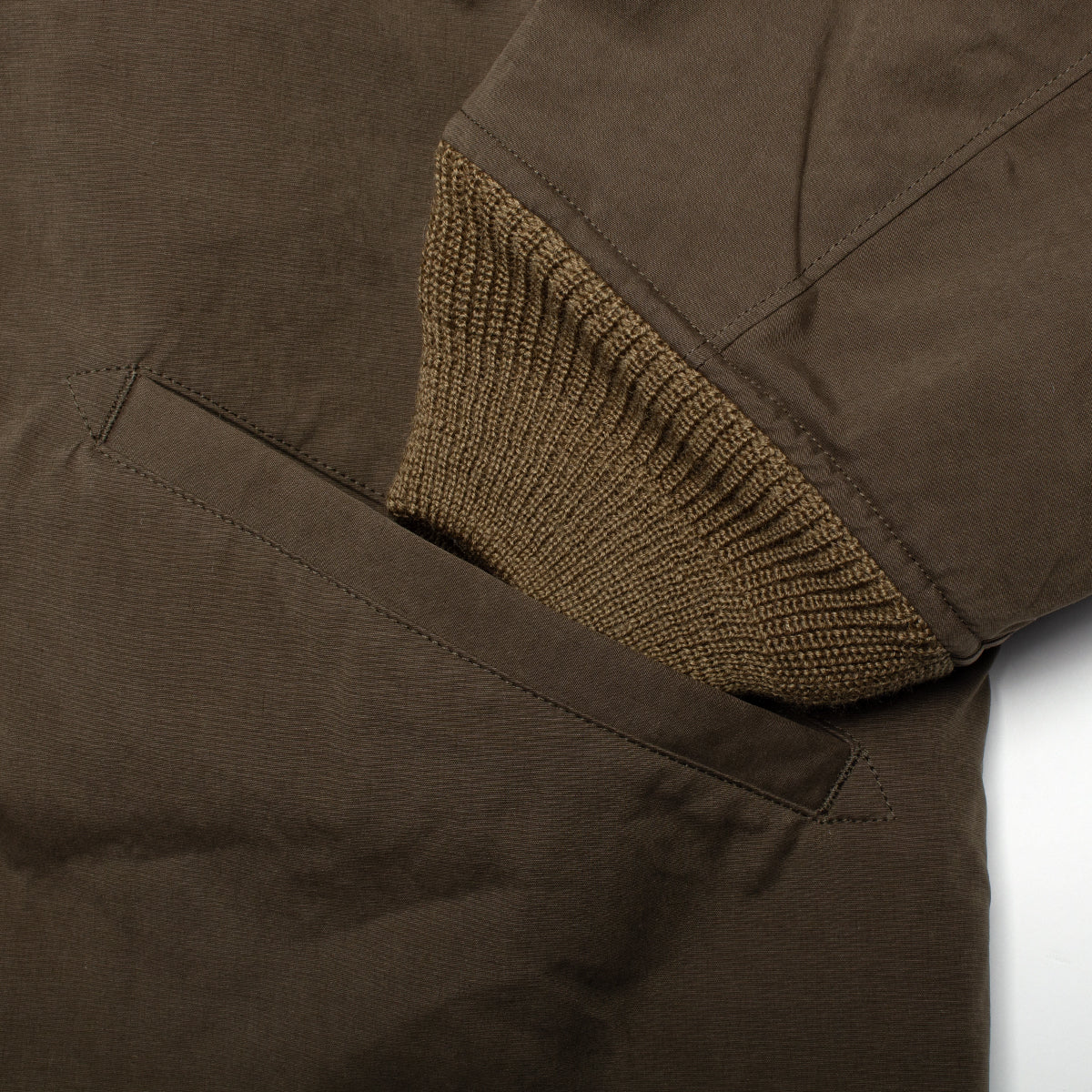Needles - Deck Jacket
Style # TY169
Color : Olive