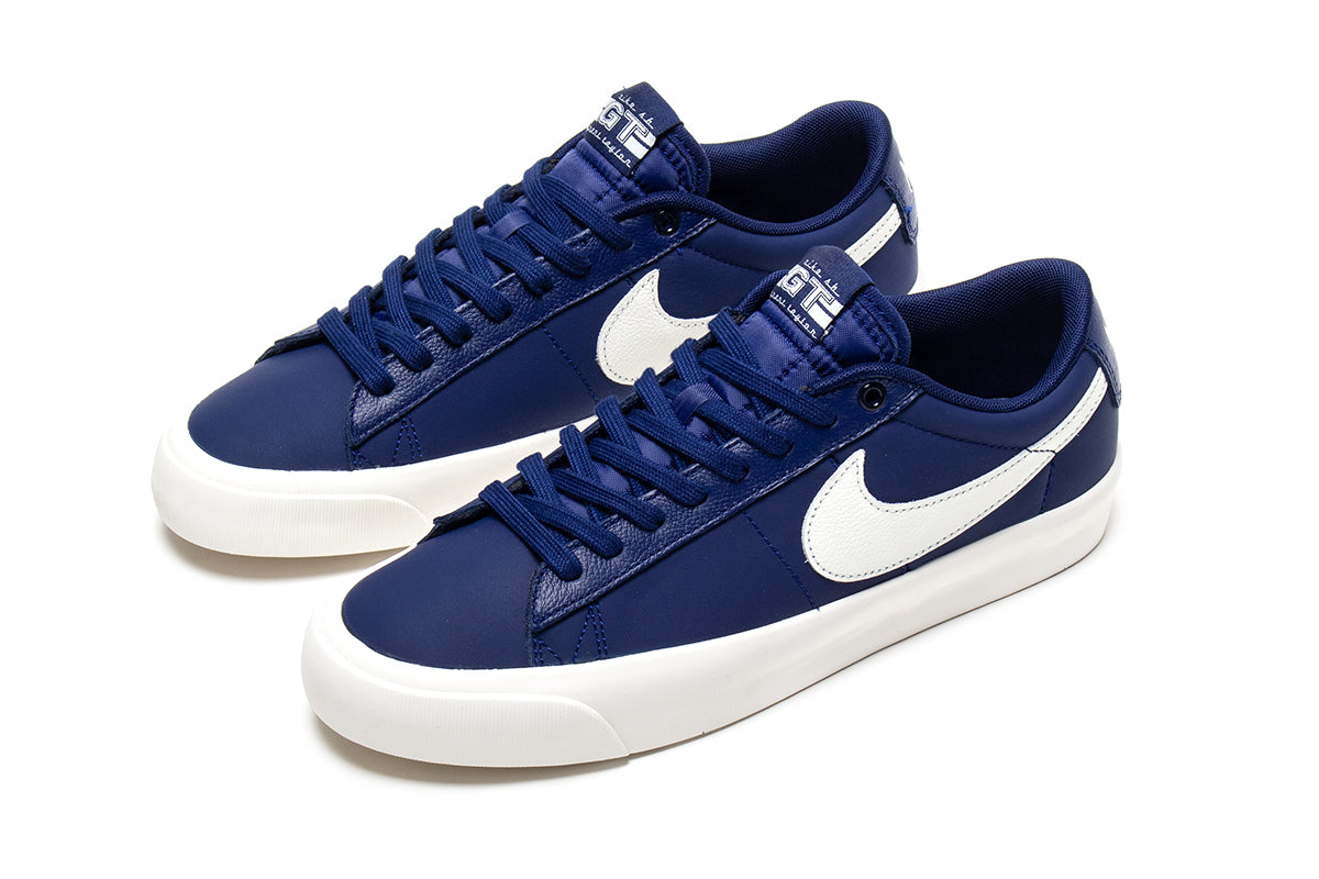 Nike SB - Blazer Low Pro GT
Style # DV1226-400
Color : Blue Void / Sail