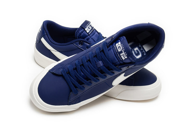 Nike SB - Blazer Low Pro GT
Style # DV1226-400
Color : Blue Void / Sail