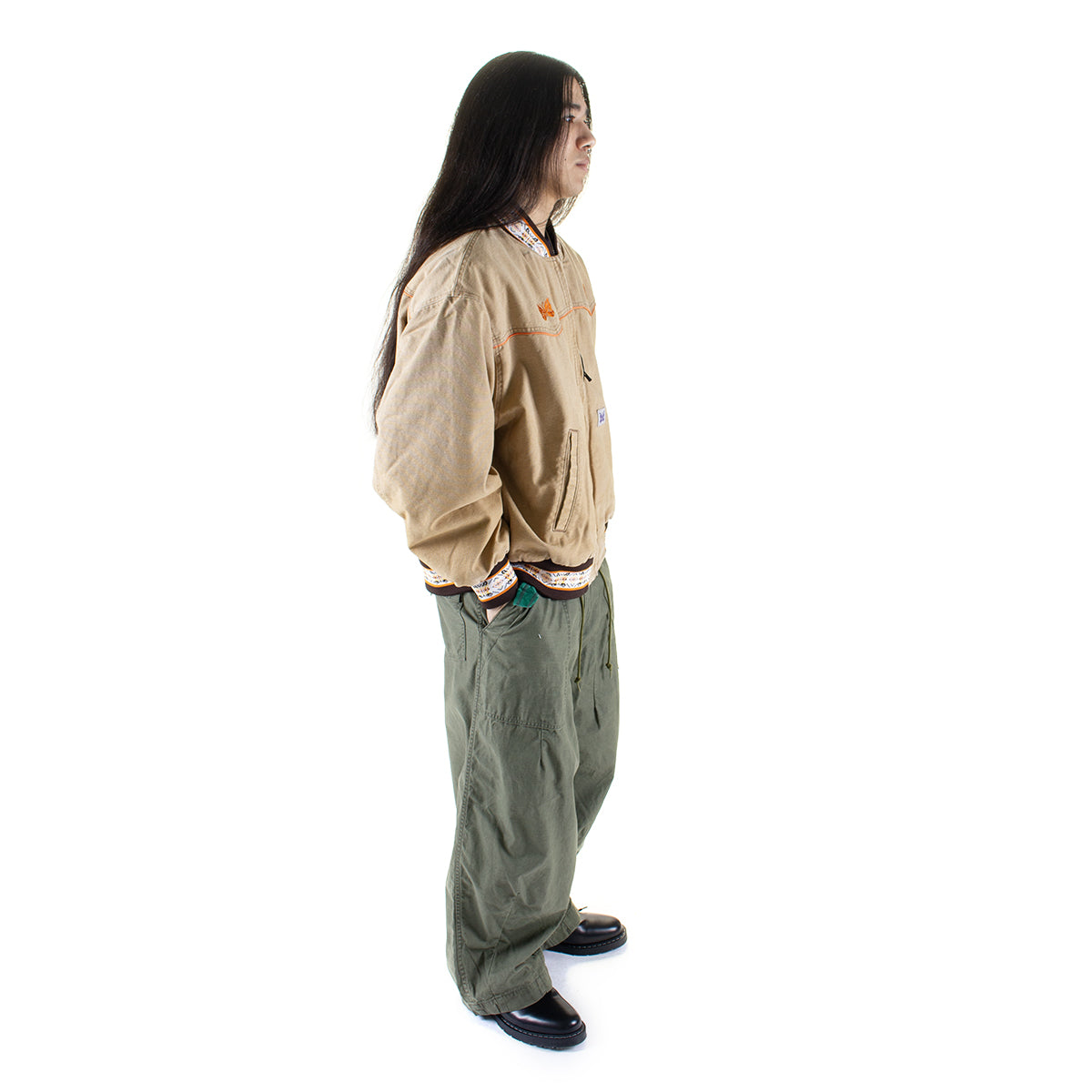 Needles - Loose B.B. Jacket
Style # TY166
Color : Brown Duck