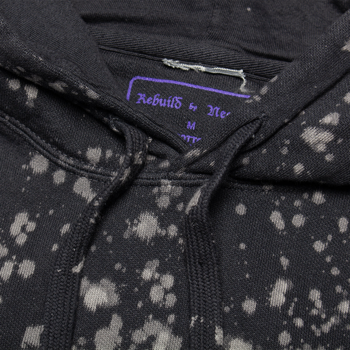Needles - 5 Cut Mishmash Hoodie
Style # TY463
Color : Multi