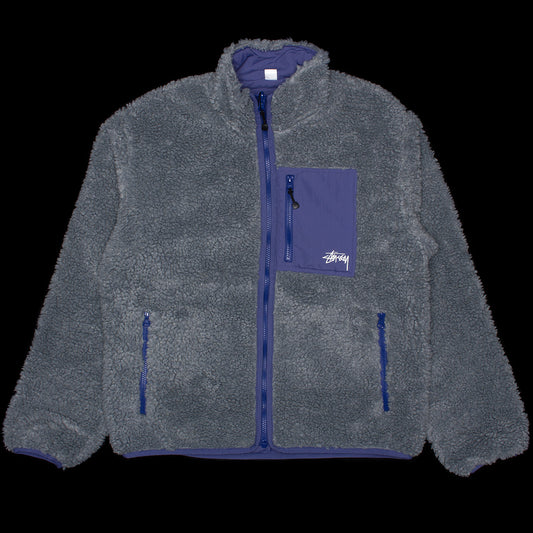 Stussy | Sherpa Reversible Jacket
Style # 118529
Color : Blue Stone