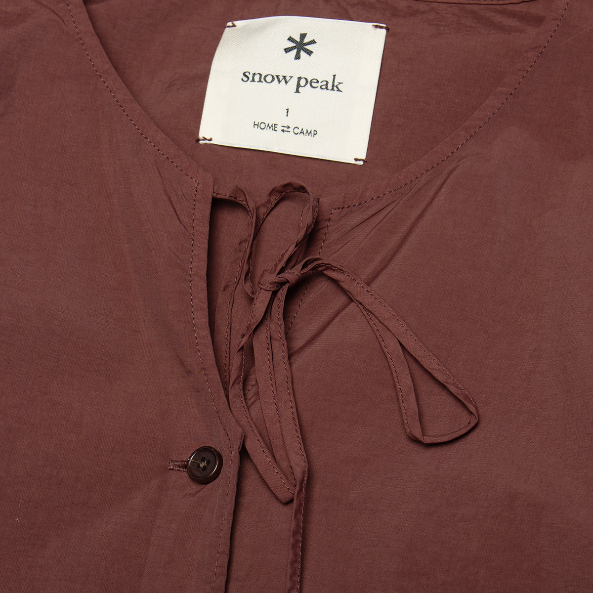 Snow Peak - Women's Garment Dyed Blouse
Color : Brown