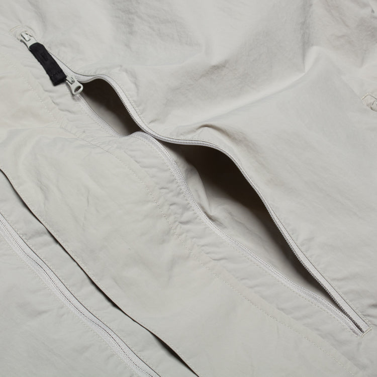 Snow Peak - Nylon Tussah Utility Storage Jacket
Color : Light Grey