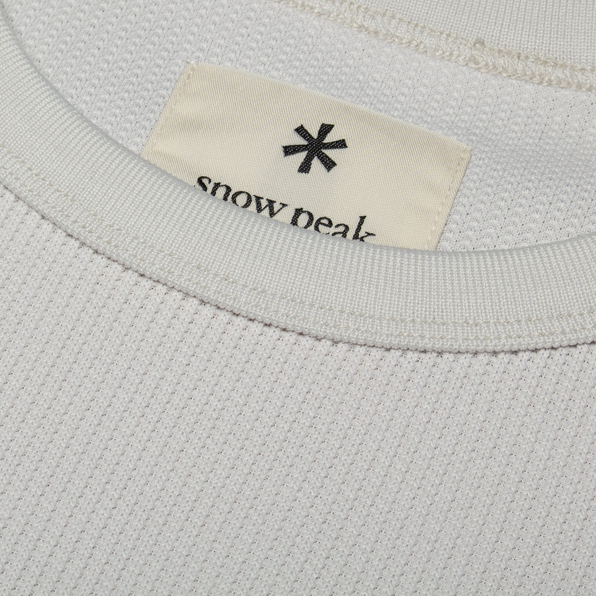 Snow Peak - Dry Thermal L/S Shirt
Color : Off White