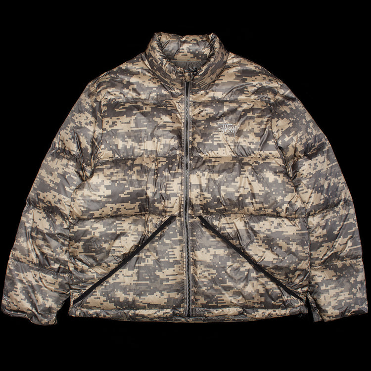 Stussy - Micro Ripstop Down Mock
Style # 115877
Color : Digital Camo
