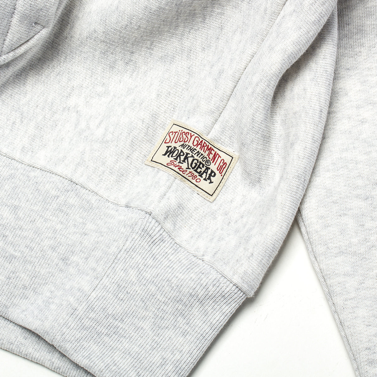 Stussy - Fleece Raglan Hoodie
Style # 118572
Color : Ash Heather