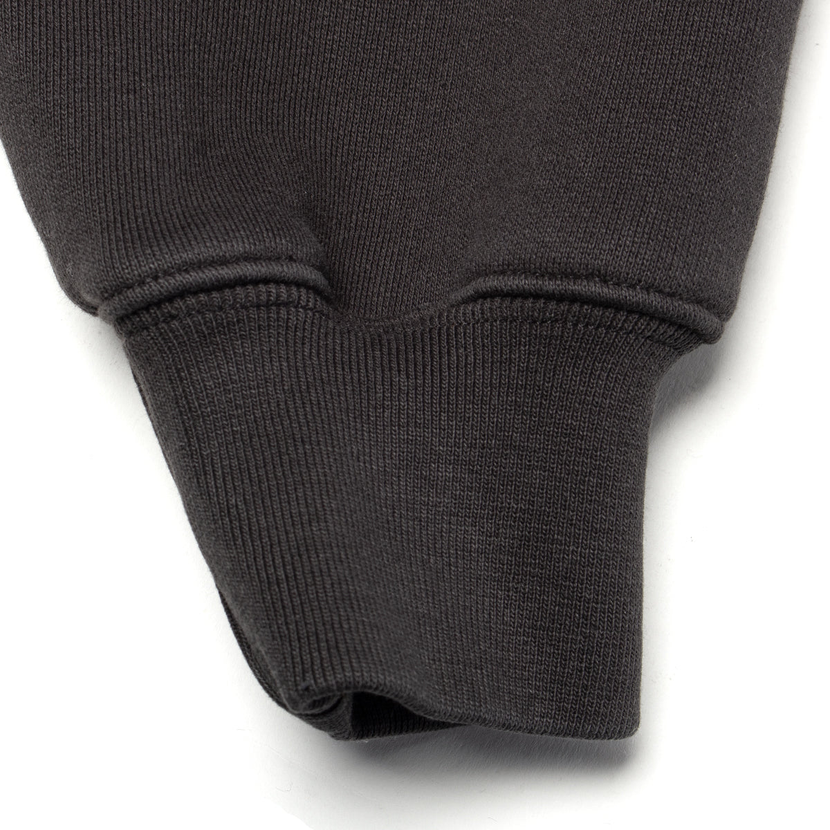 Stussy - Raglan Zip Hoodie
Style # 118571
Color : Washed Black