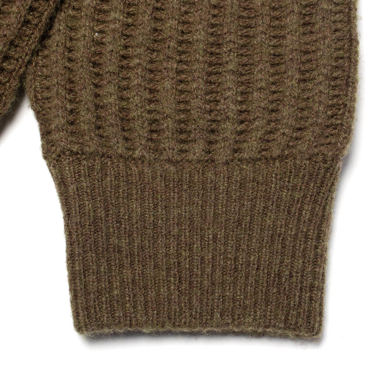 Stussy - Military Patch Zip Sweater
Style # 117269
Color : Green