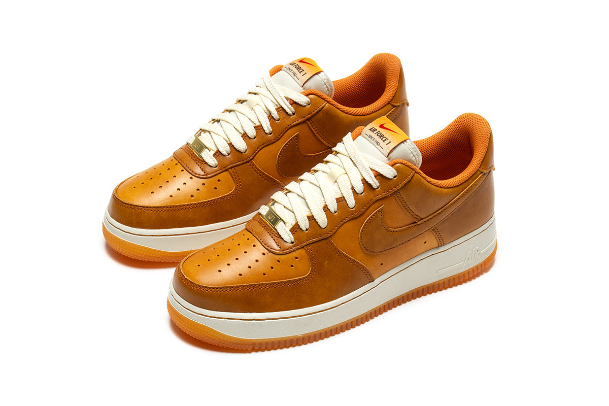 Nike | Air Force 1 '07 LV8
Style # HQ3639-720
Color : Sunset / Russet / Cacao Wow / Coconut Milk