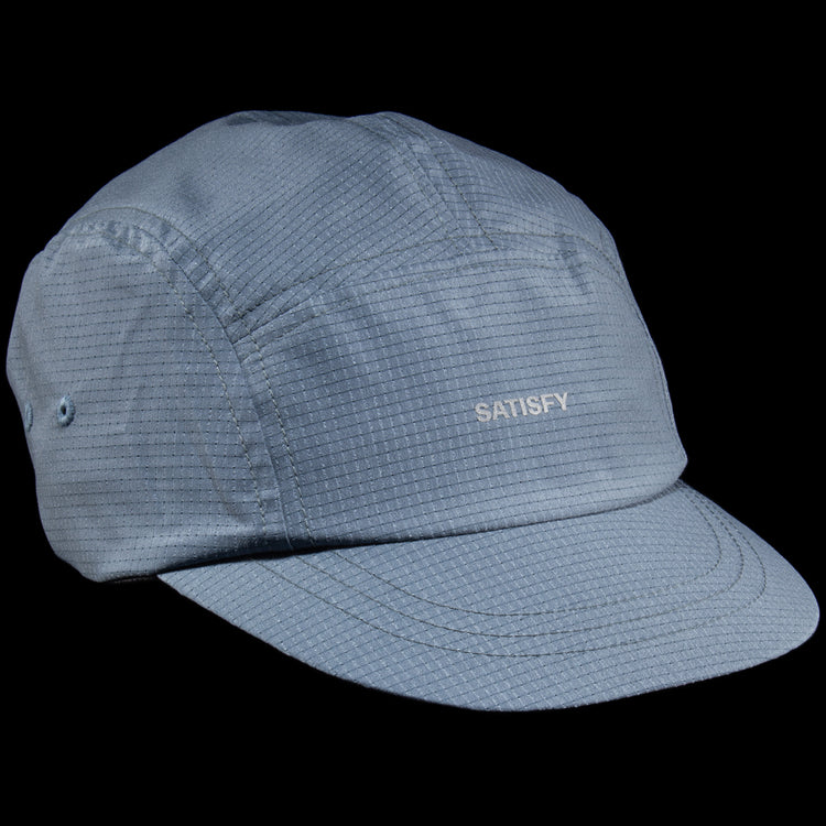 Satisfy - Rippy Air Trail Cap
Color : Mirage
Materials : 100% Nylon Ripstop
Adjustable bungee cord back strap with reflective loops
Exterior detachable care label
PeaceShell™ water-repellent finish
Lightweight
One size