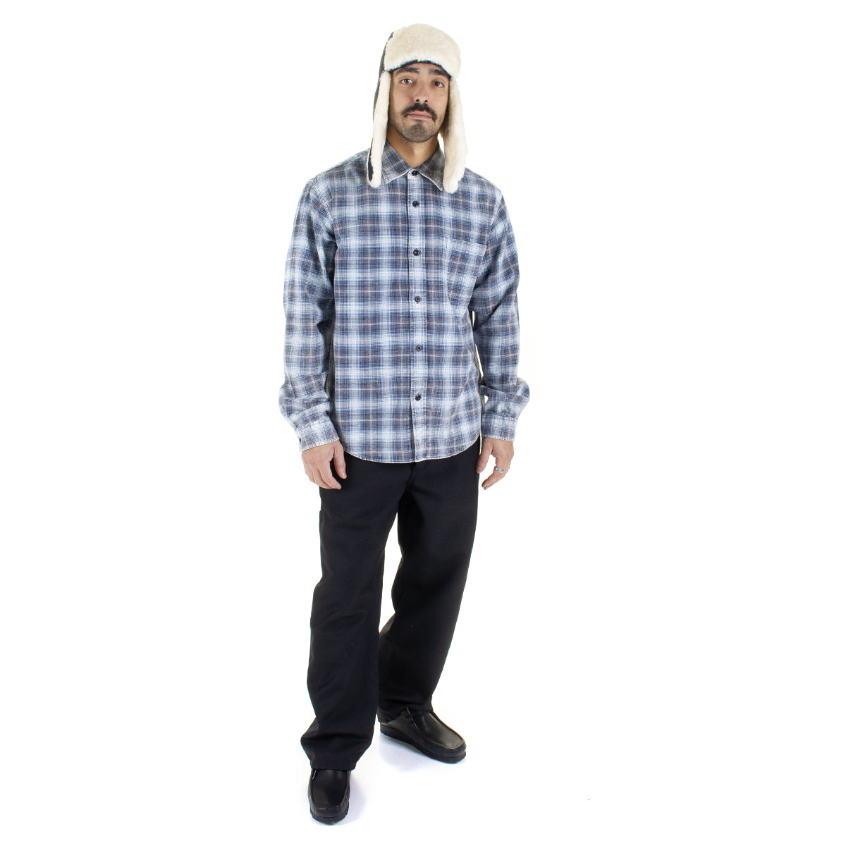 Stussy - Dax Plaid Shirt
Style # 1110402
Color : Blue