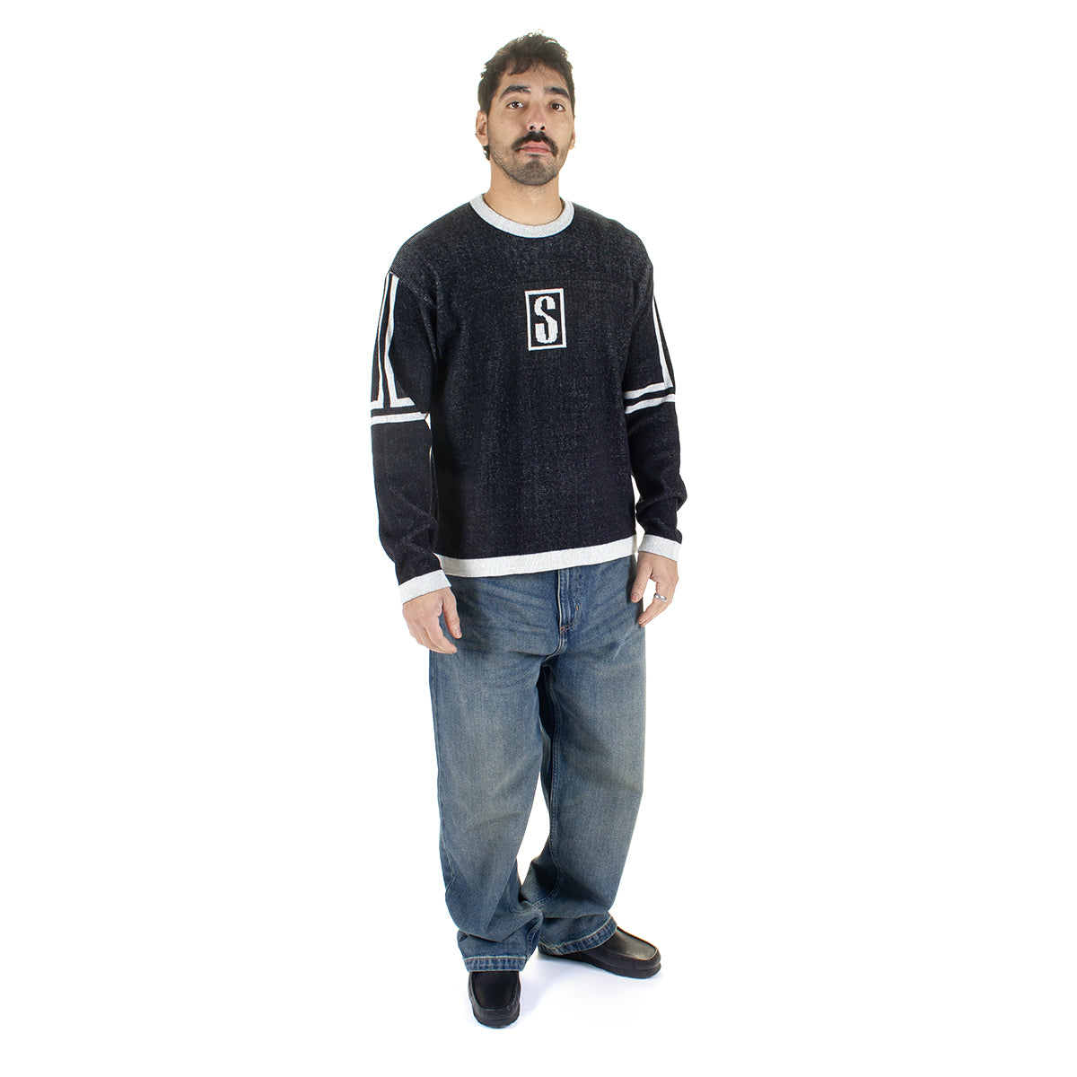 Stussy - Alpine Sweater
Style # 117279
Color : Black