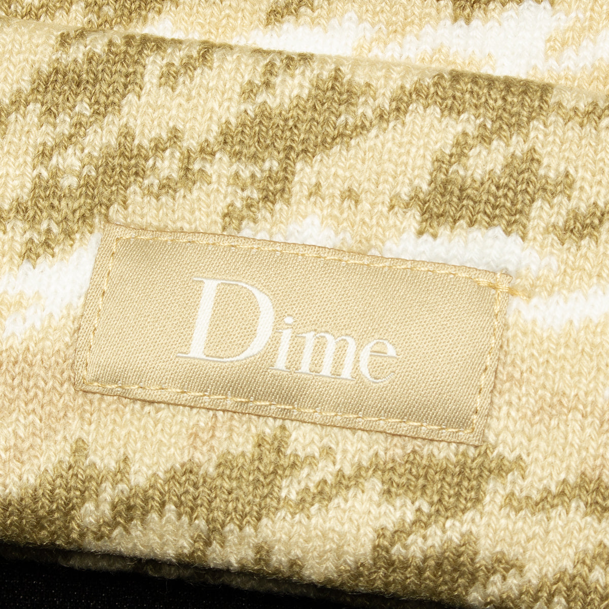 Dime | Wavetooth Cuff Beanie
Color : Tan