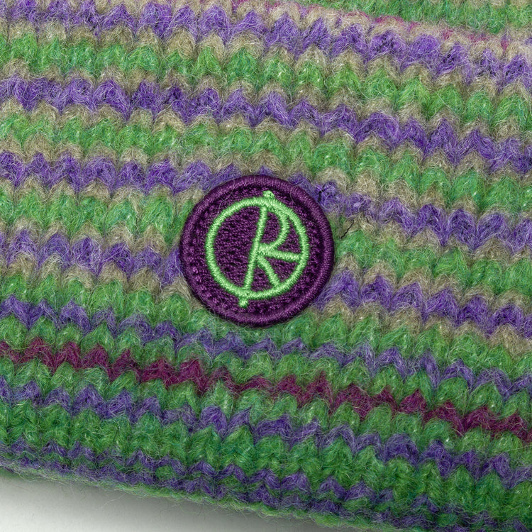 Polar Skate Co. - George Beanie
Color : Purple / Green
Materials : 60% Acrylic / 14% Polyamide / 10% Polyester / 8% Viscose / 8% Wool
Jacquard knit
Double fold
One size
Made in Portugal