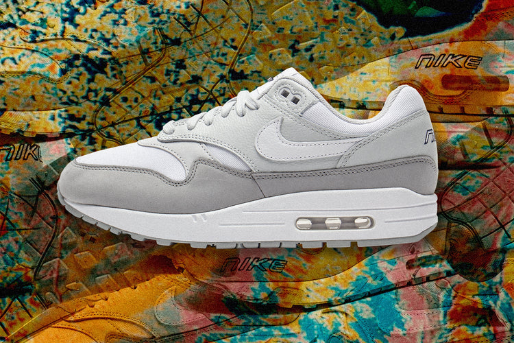 Nike | Women's Air Max 1 '87 LX Style # FN0564-001 Color : Photon Dust / White / LT Smoke Grey