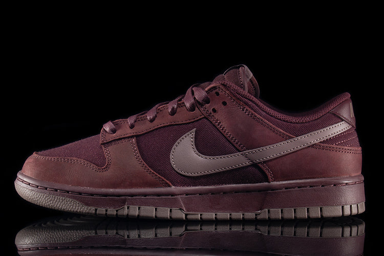 Nike | Dunk Low Retro Premium Style # FB8895-600