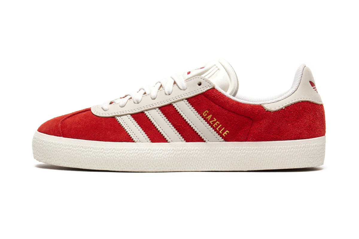 Adidas | Gazelle ADV&nbsp;
Style # JP5861
Color : Better Scarlet / White / Gold