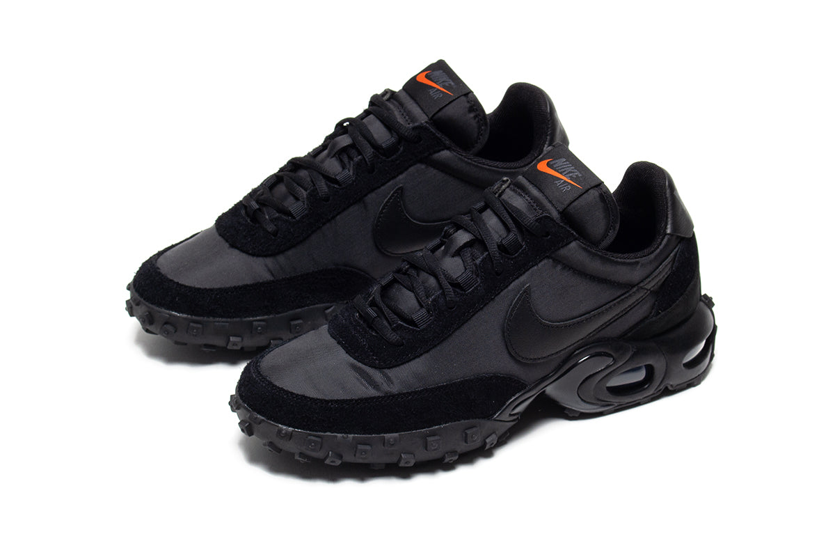 Nike | Air Max Waffle SP
Style # FV6946-001
Color : Black / Anthracite