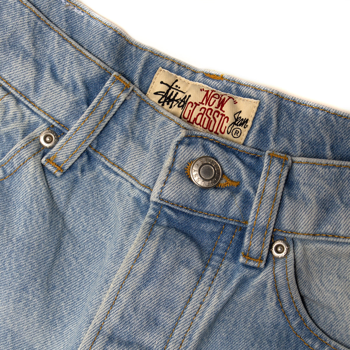 Stussy | New Classic Denim Jeans
Style # 116672
Color : Light Wash