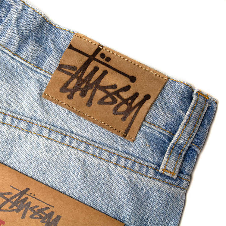 Stussy | New Classic Denim Jeans
Style # 116672
Color : Light Wash