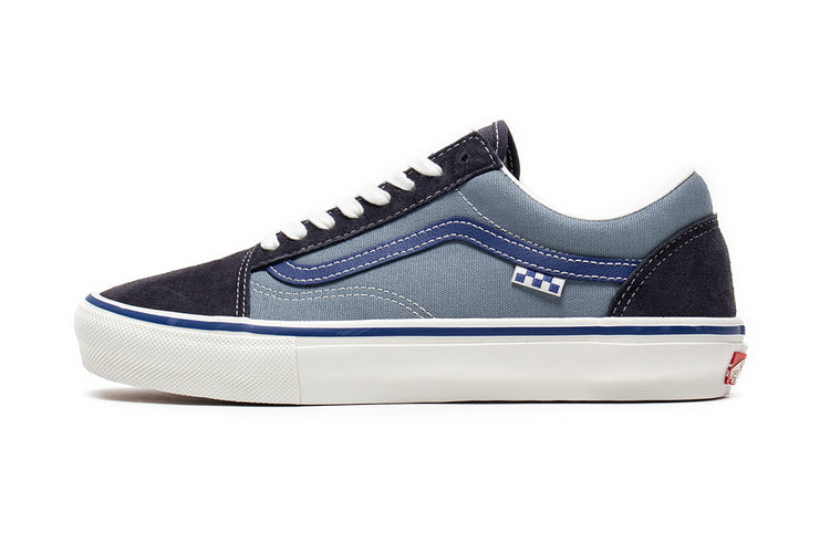 Vans | Skate Old Skool x Elijah Berle
Style # VN0A2Z32FUH1
Color : Vintage Blue / White