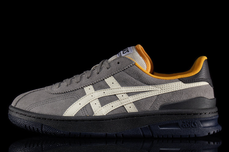 Asics Skateboarding | Vic NBD
Style #&nbsp;1201A726.021
Color : Clay Grey / Birch