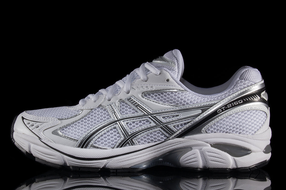 Asics | GT-2160

Style # 1203A275.110&nbsp;
Color : White / Pure Silver