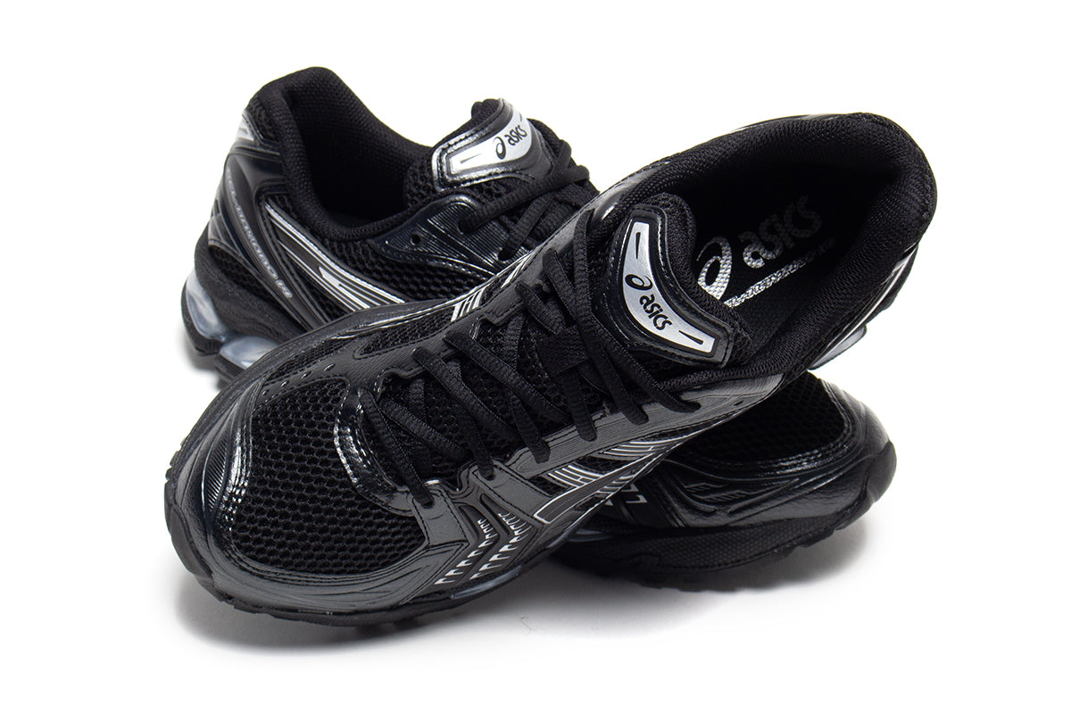 Asics | Gel-Kayano 14
Style # 1201A019.006
Color : Black / Pure Silver