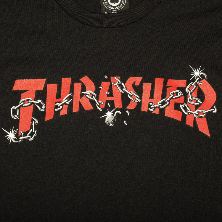 Thrasher | Chains By Daniel Shepard T-Shirt
Color : Black