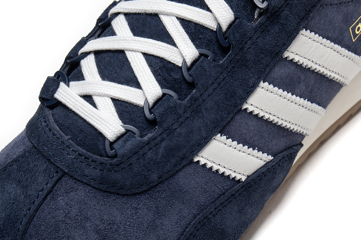 Adidas - SL 72 PT
Style # KJ1064
Color : Shadow Navy / Crystal White
Materials : Suede Upper - Rubber Outsole
Sizing : US Men's