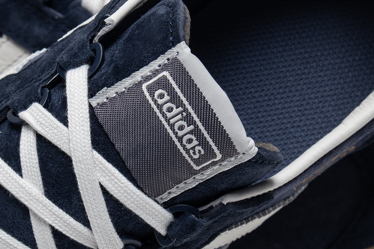 Adidas - SL 72 PT
Style # KJ1064
Color : Shadow Navy / Crystal White
Materials : Suede Upper - Rubber Outsole
Sizing : US Men's