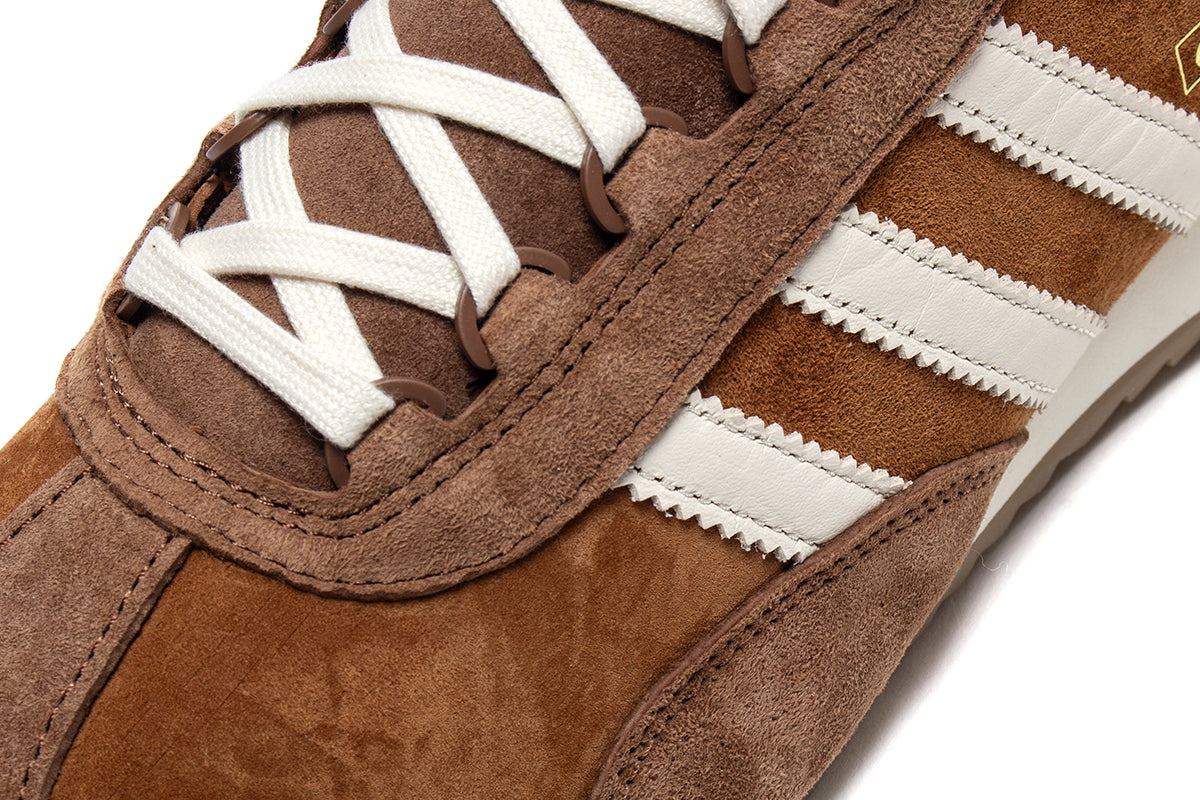 Adidas - SL 72 PT
Style # KJ1063
Color : Dusky Brown / Wonder White
Materials : Suede Upper - Rubber Outsole
Sizing : US Men's