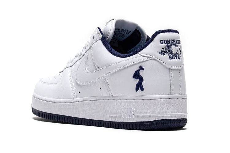 Nike | US Force 1 x Concrete Boys
Style # IB5720-100
Color : White / Midnight Navy / DK Powder Blue