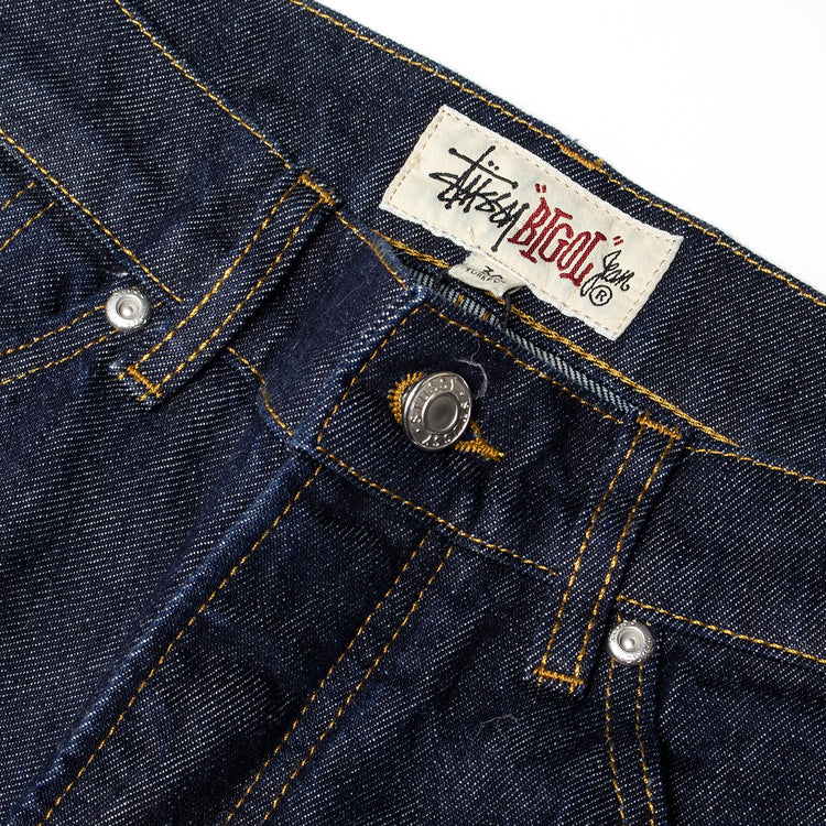 Stussy | Big Ol' Jean Denim
Style # 116599
Color : Rinsed Indigo