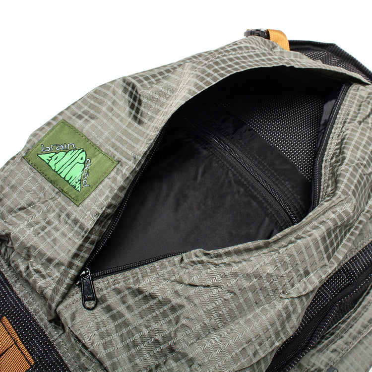 Brain Dead - Equipment Alpine Backpack
Color : Black