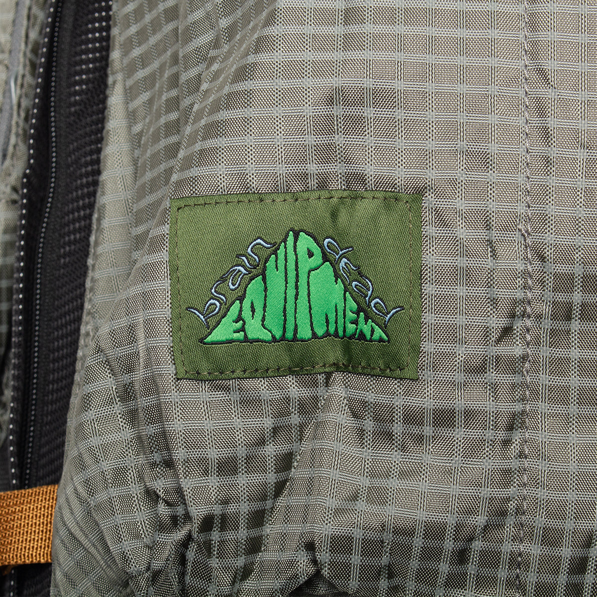 Brain Dead - Equipment Alpine Backpack
Color : Black