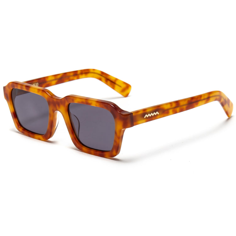 Brain Dead - Staunton Post Modern Primitive Eye Protection
Color : Honey Tortoise