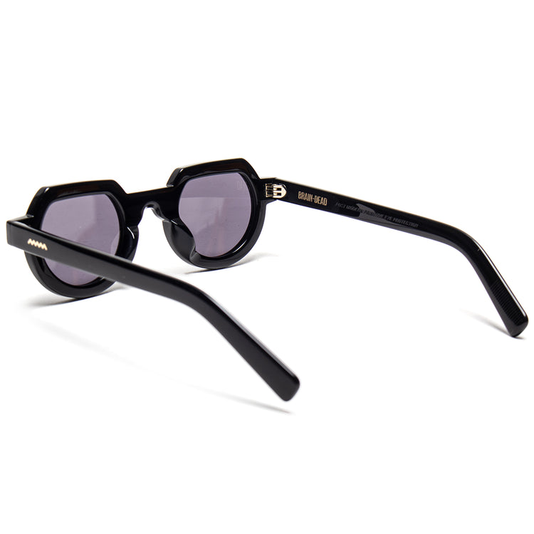 Brain Dead - Tani Post Modern Primitive Eye Protection
Color : Black